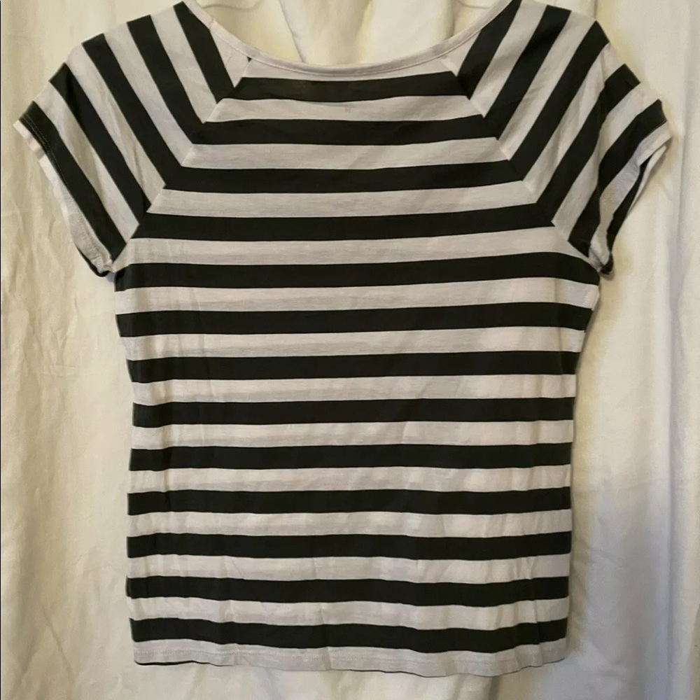 NWT Ladies Loft V-nexk Stiped t-shirt, size XS Green & White